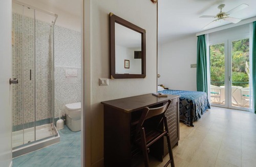 Lido di Capoliveri Hotel | Hotel Antares