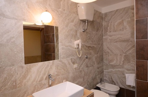 Casoria Hotel | Hotel Clinton