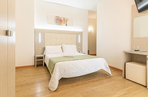 San Giuliano a Mare Hotel | Hotel Corinna