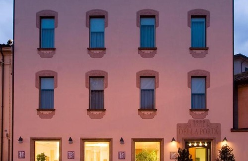 Santarcangelo di Romagna Hotel | Hotel Della Porta