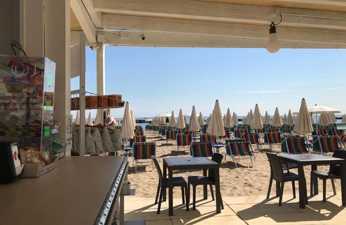 Pesaro Hotel | HOTEL FLYING