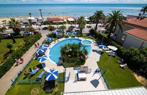 Grottammare Hotel | Hotel Jerry - Beachfront & Private Pool