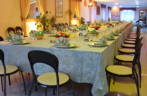 Pietramelara Hotel | Hotel Rosso Di Sera