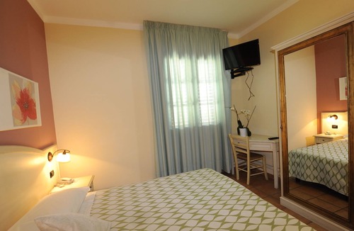 Cascine-La Croce Hotel | Hotel Sextum