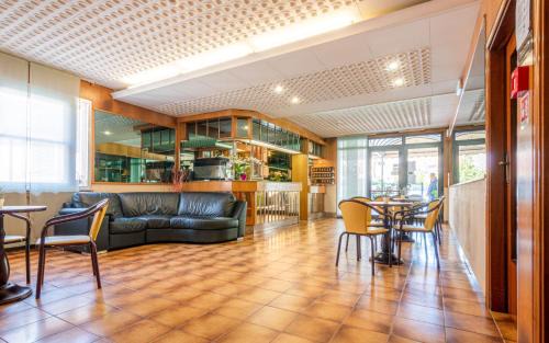 San Giuliano a Mare Hotel | Hotel Villa Dina