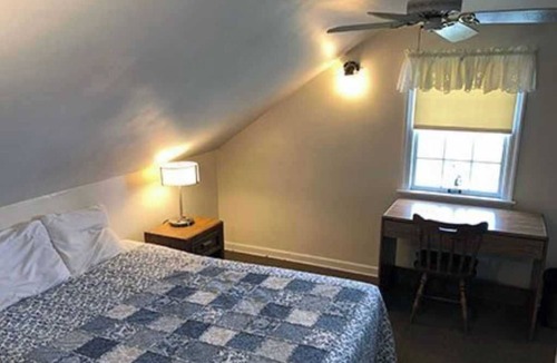 Huron House | House #134 cozy 4 bedroom family house with great views.