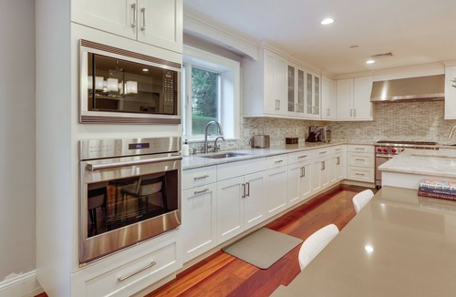 Briarcliff Manor House | Hudson River Views: Briarcliff Manor Home w/Deck