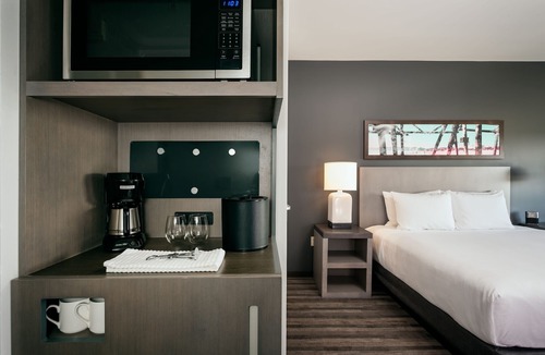 Midtown Anchorage Hotel | Hyatt House Anchorage