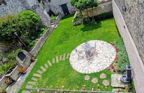 Vicalvi House | Il Falconiere