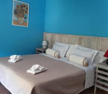 Castelvecchio Calvisio Bed & Breakfast | IL GIRASOLE