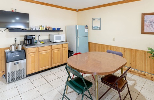 Hamden House | Inn at Octagon Acres