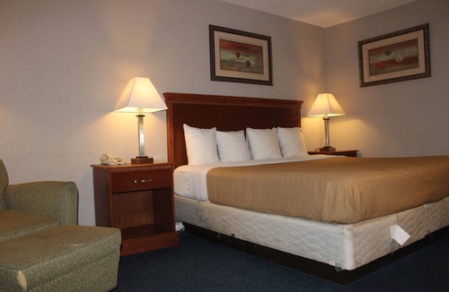 Rensselaer Hotel | Interstate Motel