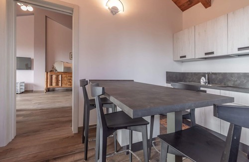 Serrungarina House | Italian Experience - Alloro Holiday Home