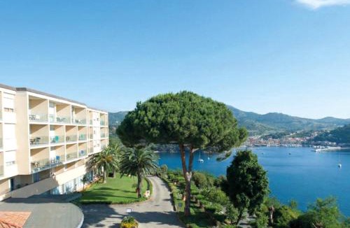 Naregno Hotel | JR Resort Elba International
