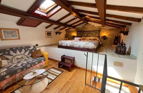 Compiobbi Apartment | La Botte - Original Tuscany Duplex