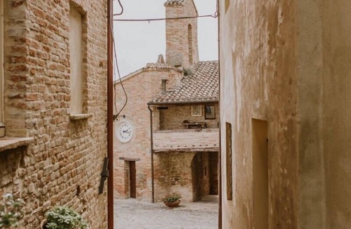 Arcevia Apartment | La casa nel vicolo a Borgo Loretello