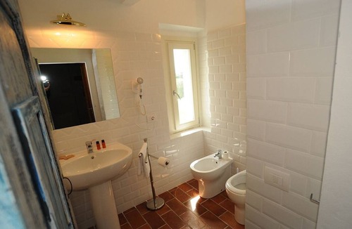 Scarperia House | La Locanda di Adele - Il Giardinetto B&B