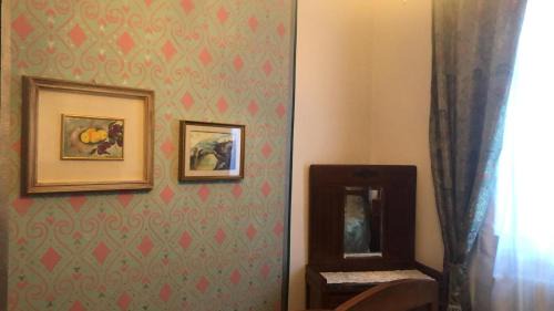 Crespellano Bed & Breakfast | La Maison Rouge