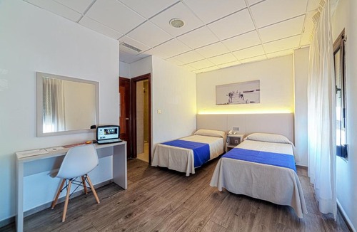 Almeria Centro Hotel | La Perla