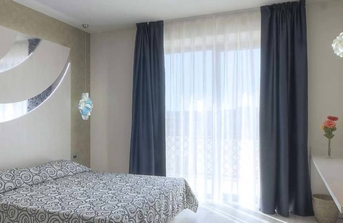 Camerano Hotel | La Perla