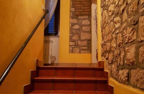 Morcone House | La Taverna