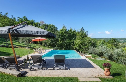 Badiola Villa | La Vecchia Pieve 8, Emma Villas