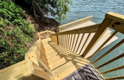 Lake Lure House | Lake Therapy