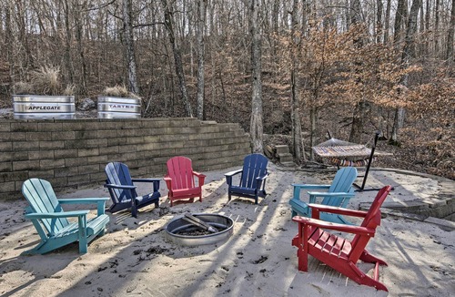 Cub Run House | Lakefront Retreat w/Views, Near Mammoth Cave!