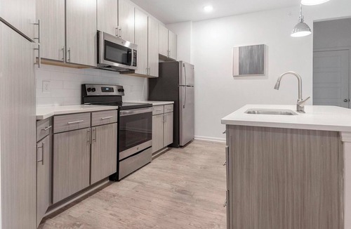 Cordova Apartment | Landing | Beautiful 2BD, Yoga Studio, Pool