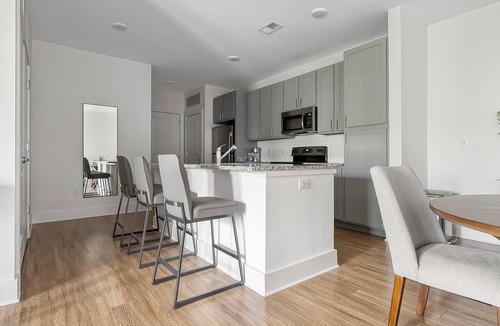 Fort Mill Apartment | Landing | Beautiful 3BD, Yoga Studio, Pool