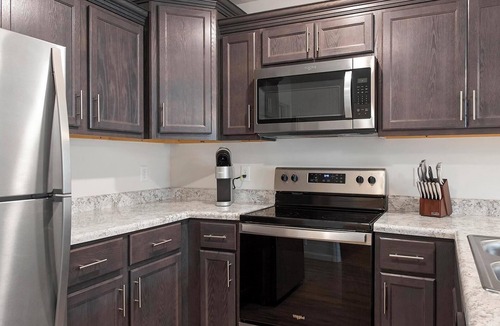 Lyman Apartment | Landing | Chic 1BD, Pool, Clubhouse