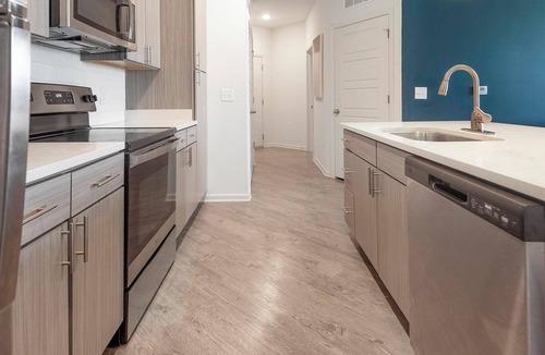 Cordova Apartment | Landing | Chic 1BD, Yoga Studio, Pool