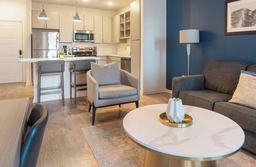 Cordova Apartment | Landing | Chic 1BD, Yoga Studio, Pool