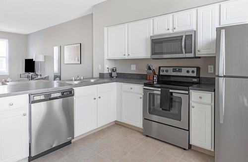 Canal Winchester Apartment | Landing | Incredible 2BD, Pool, Clubhouse