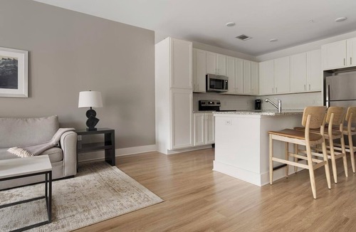 Fort Mill Apartment | Landing | Spectacular 1BD, Pool, Gym