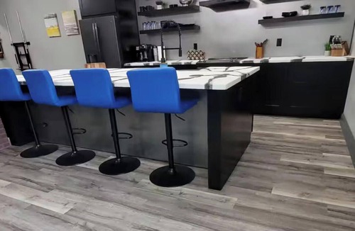 Elizabethtown Condo | Lavish Rooftop Condo B with free ev charging for any vehicle