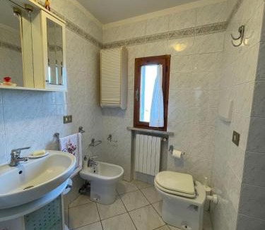 Lari Apartment | Le Acacie Apartment Lari Vista Castello