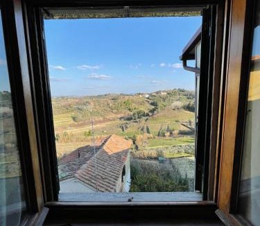 Lari Apartment | Le Acacie Apartment Lari Vista Castello