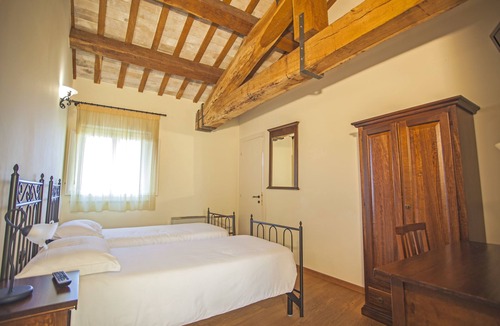 Offagna Bed & Breakfast | ll Ristoro Del Viandante