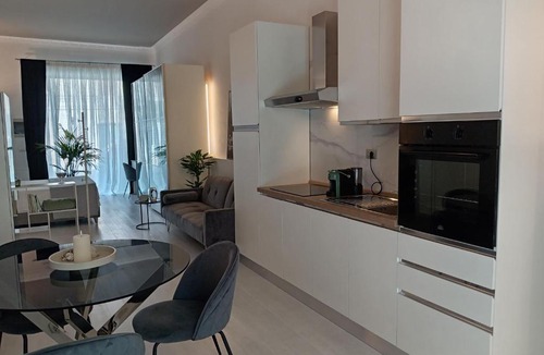 Porto Sant'Elpidio Apartment | LOFT VENTURI apartment & garden
