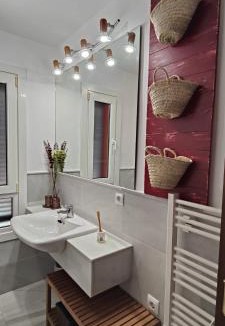 San Jose House | Lunamar