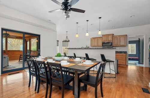 Lawrenceburg Cabin | Luxe Bourbon Trail Cabin– Hot Tub/Pickleball/Fire Pit/Pool/Game Room