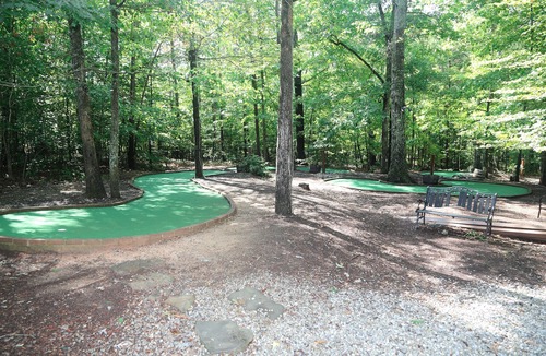 Gordonsville Cabin | Luxurious Shenandoah Crossing, 2 Bedroom Resort Cabin