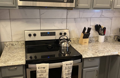 Downtown Wilmington Apartment | Luxury 2 bdr 3rd floor apartment