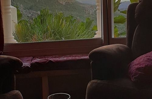 El Dondo Villa | Luxury 3 BD mountainside villa, spectacular sunsets.
