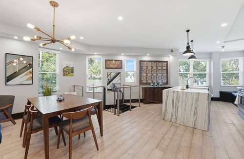 Stronghold House | Luxury 5BR Rowhouse · Sleeps 14 · Rooftop in DC