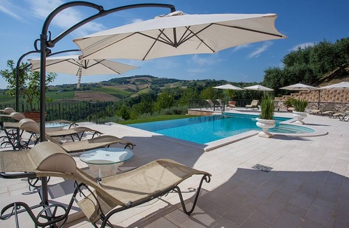 Monsampietro Morico House | Luxury holiday with private pool and breathtaking panoramic in nature