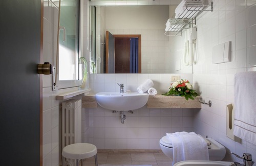 Jesi Hotel | Mariani