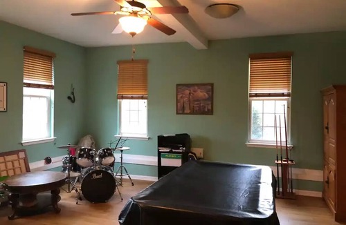 Augusta Hotel | Martinez home Masters Rental- Sleeps 8nn