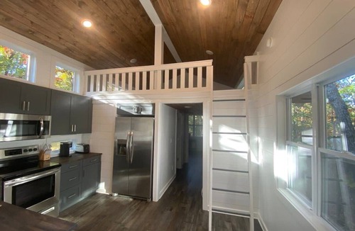 Menlo House | Menlo GA Tiny Home Experience! Beautiful Drive